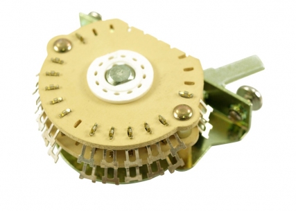 Oak Grigsby Lever Switch • 5-Way • 4 Pole • Inward Terminals